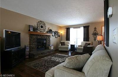 5th image of 1386 Hidden Lake Blvd