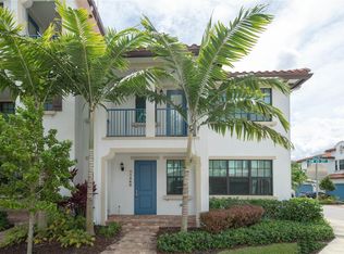 11361 SW 14th St, Pembroke Pines, FL 33025