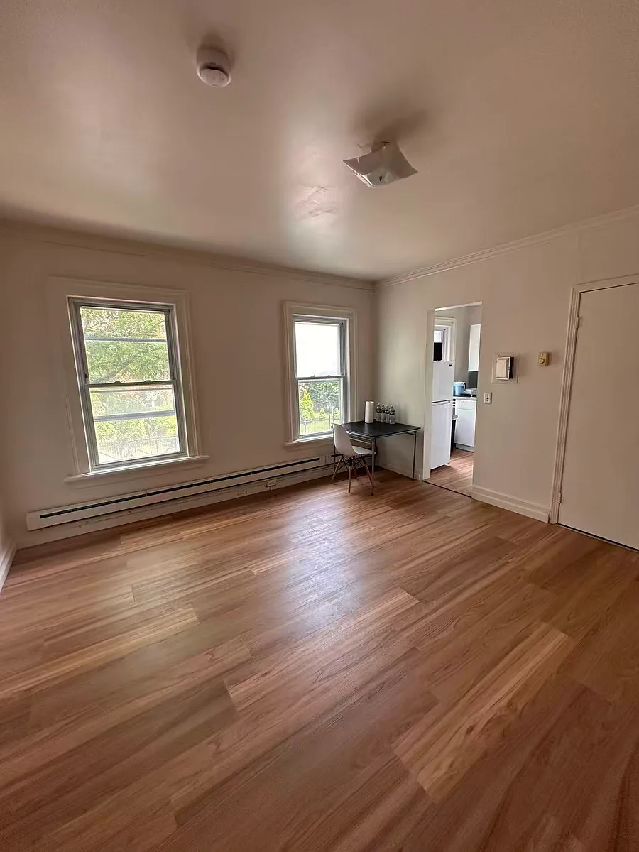 Building Photo - 18 Eld St #2B