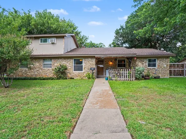 144 NW Jill Ann Dr, Burleson, TX 76028