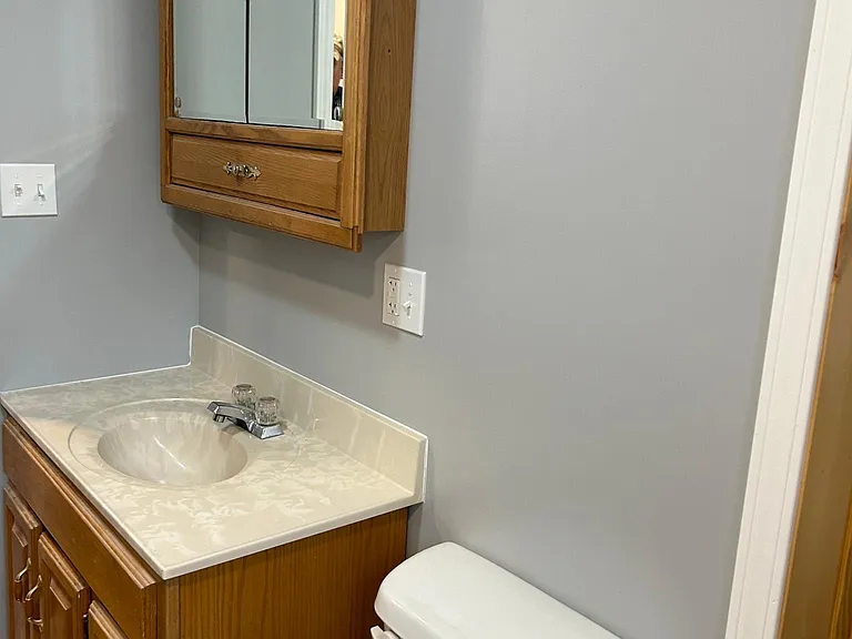 1002 N Main St #1 — Photo 14