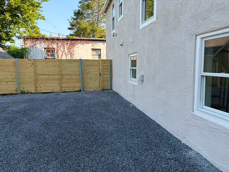 170 Sunnyside Ave — Photo 30
