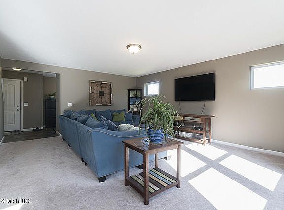 5th image of 9330 Pier Place