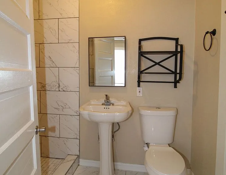 3309 Nations Ave — Photo 8