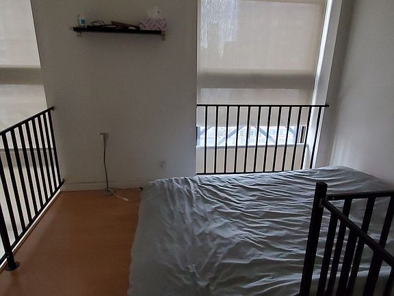 4th image of 20 West St APT 19D