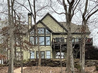 317 Coves End Point, Seneca, SC 29678