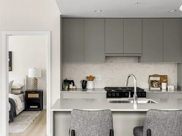 20049B 82nd Ave #206, Langley, BC V2Y 1Y7