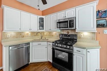 5th image of 5808 Meadowood Ln