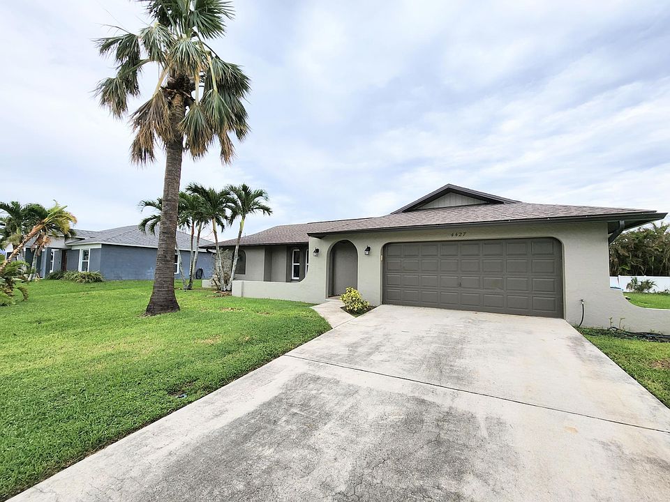 1st image of 4427 SW 1st Pl