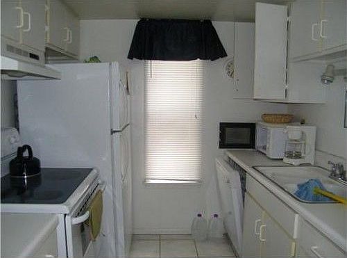 3rd image of 3620 41st Way S Unit L