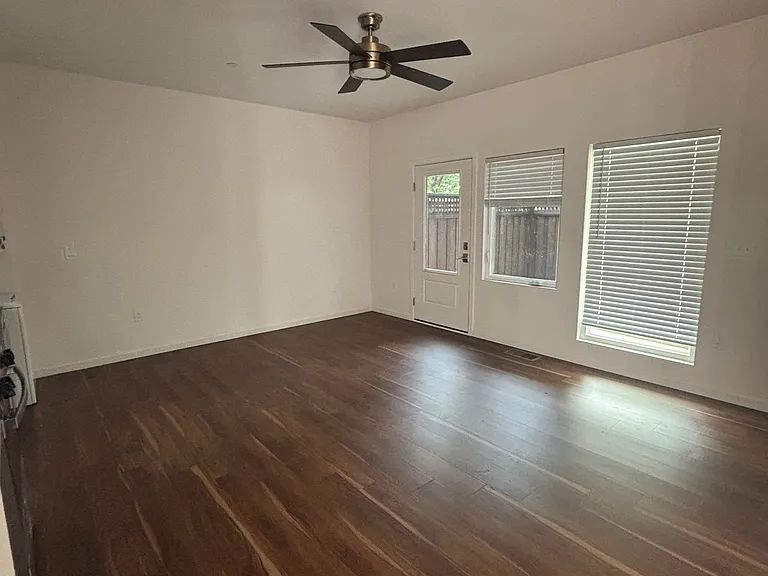 1380 Lincoln Ave #2 — Photo 3