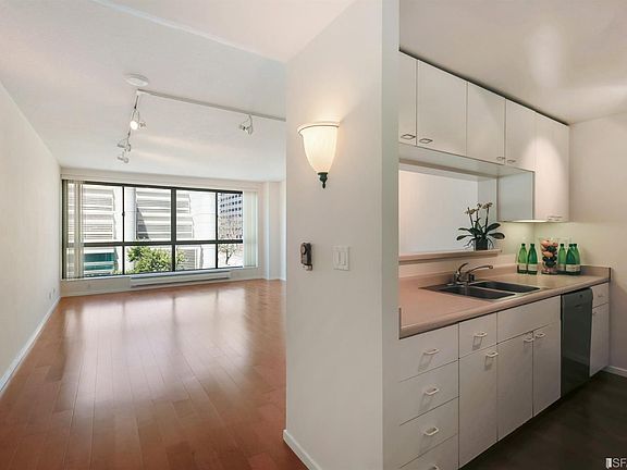 2nd image of 300 3rd St APT 522