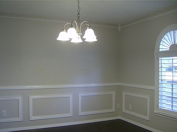 5th image of 4516 Idledell Dr
