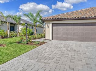 15721 Sunny Day Dr, Bradenton, FL 34211