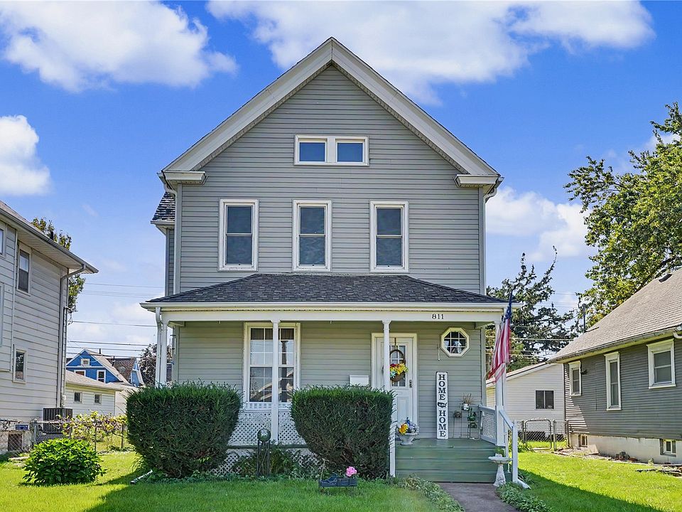 1st image of 811 F Ave NW