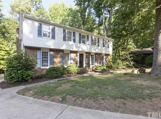 1332 Falkirk Ct, Cary, NC 27511