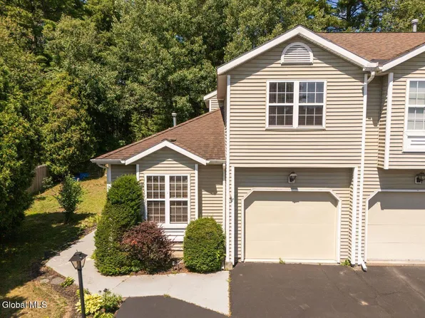 7 Fairwood Drive, Queensbury, NY 12804