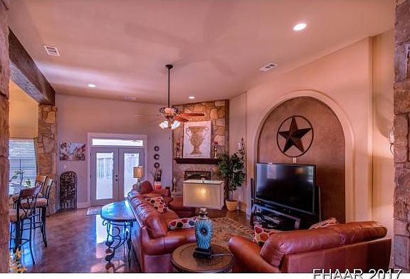 5th image of 7007 Stonecrest Dr