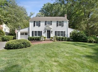 253 Washington Ave, Chatham, NJ 07928