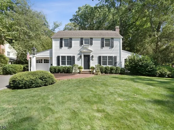 253 Washington Ave, Chatham Boro, NJ 07928