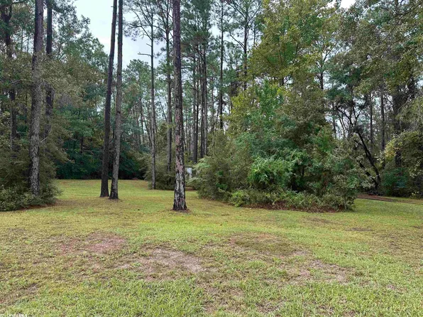 23417 Swift Rd, Elberta, AL 36530