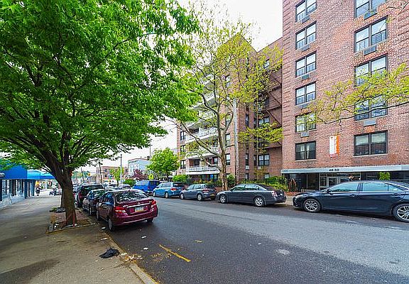 5th image of 4850 38th St APT 4A