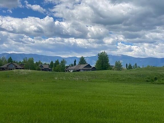 4th image of Wildflower Cir #A-15
