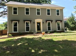 2715 Tangbourne Dr, Memphis, TN 38119