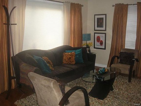 2nd image of 10240 Unicorn Dr