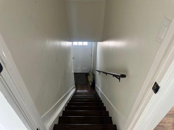 6 McCue Ave #2