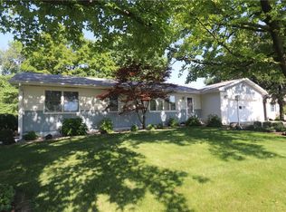 1202 N Chestnut St, Shelbyville, IL 62565