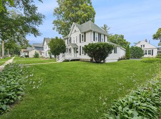 1205 Dodge St, Lake Geneva, WI 53147