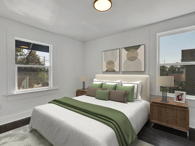 1428 E Cesar E Chavez Ave — Photo 12