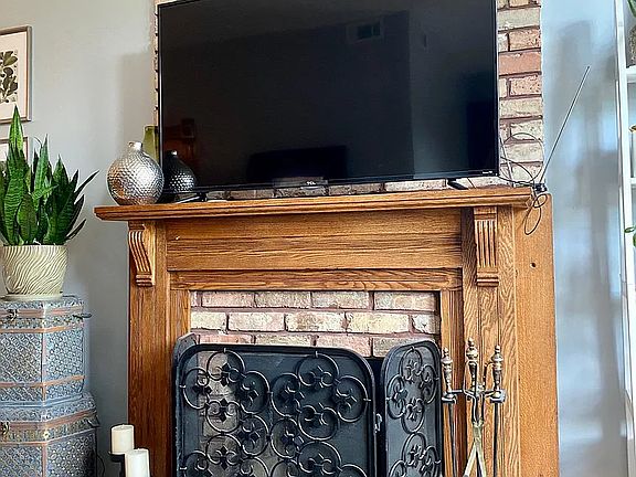 4th image of 628 W Schubert Ave APT 2F