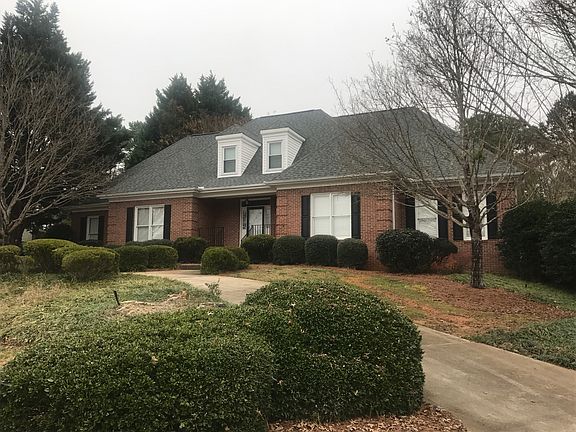 Circular front drive 