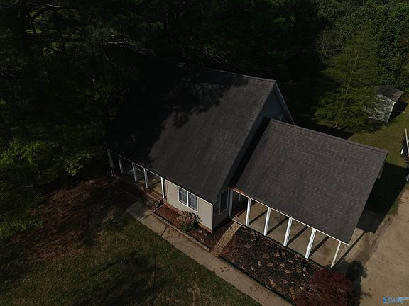 3rd image of 17475 Fairway Dr