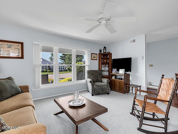 5th image of 68 Red Hill Road