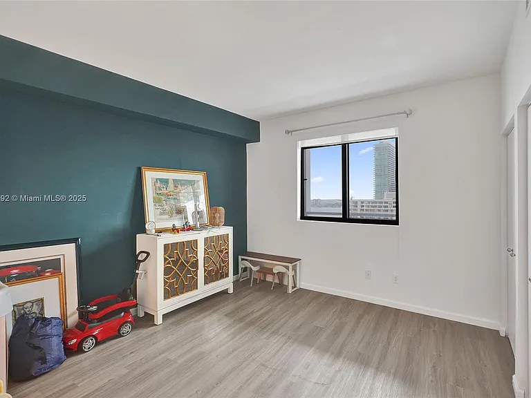 601 NE 36th St #2703 — Photo 27