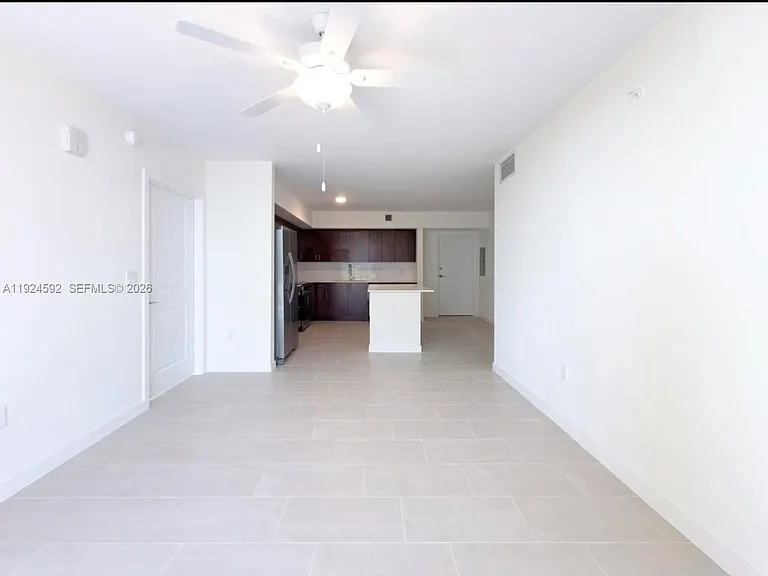 11239 NW 4th Ter #610 — Photo 4
