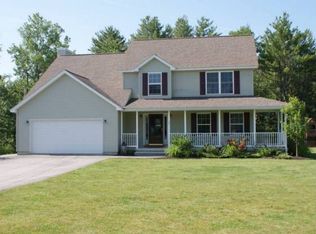 14 Liberty Ave, Hampden, ME 04444