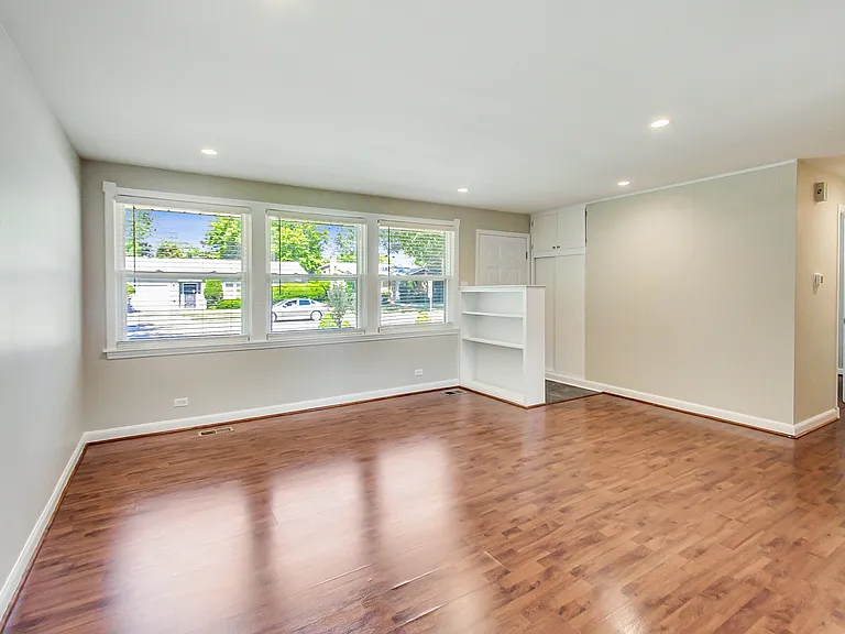 3631 Kemman Ave — Photo 13