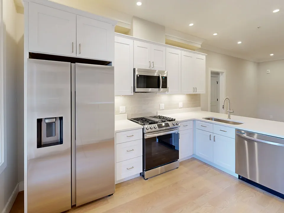 161 Allston St #5