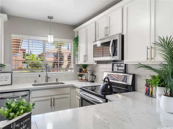 91-1054 Makahaiaku St, Kapolei, HI 96707