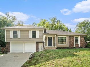 12904 Overhill Rd, Grandview, MO 64030