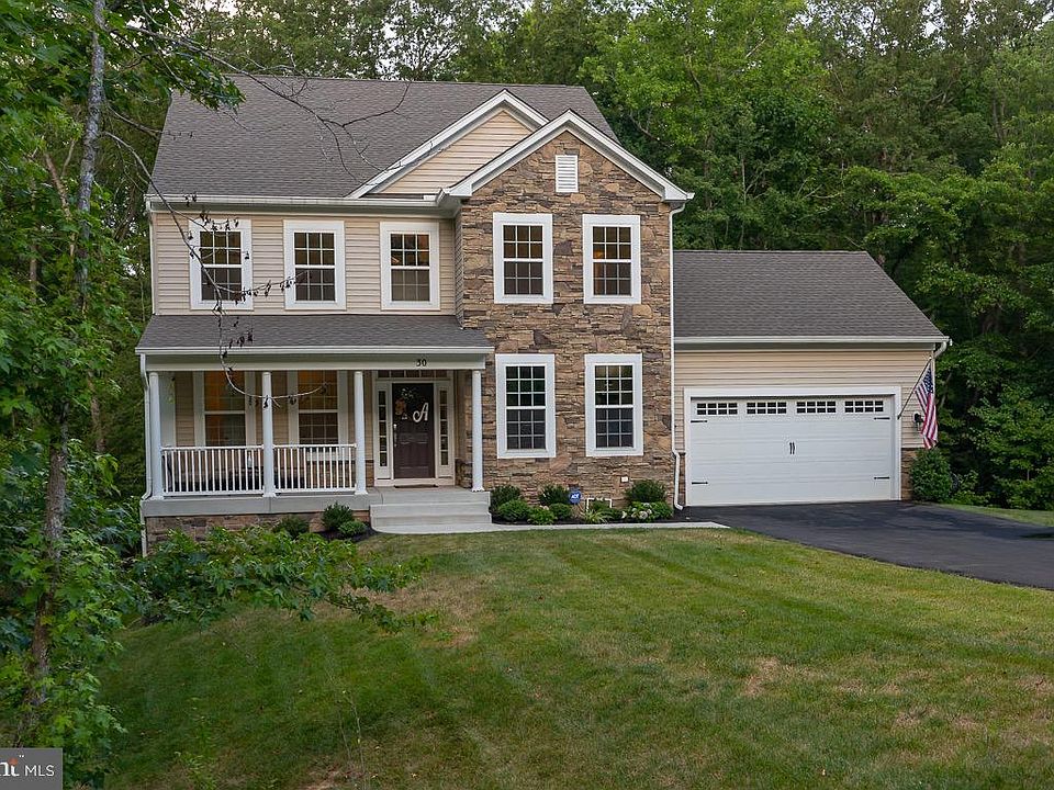 1st image of 30 Spartan Dr