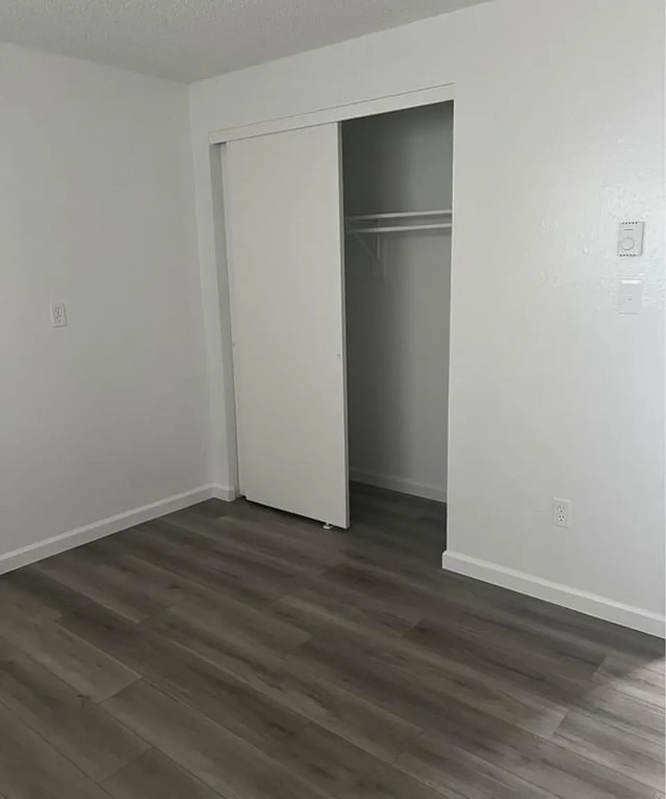 1841 Lily Pl — Photo 4