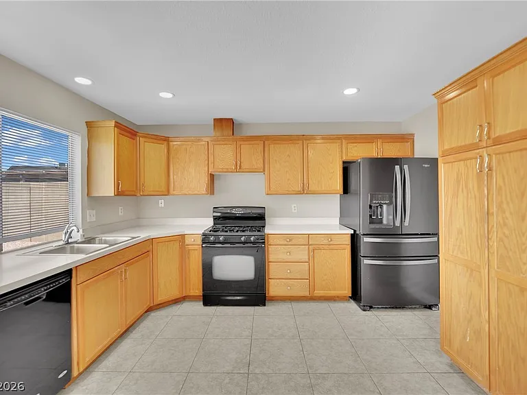 7156 Enterprise Dr — Photo 12