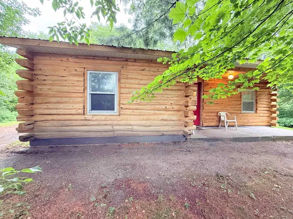 26 Log Cabin Lane, Johnson, VT 05656