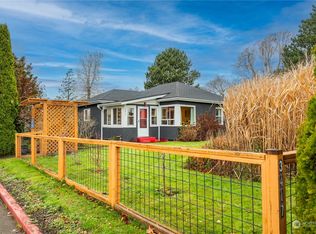 3417 Bennett Dr, Bellingham, WA