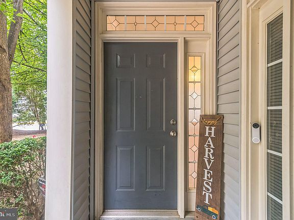 4th image of 8094 Genea Way #31